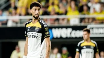 مواجهة قوية.. وسام أبو علي يلمع في تعادل ريد بولز وكولومبوس كرو